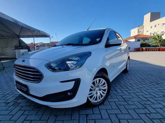 FORD KA 1.0 TI-VCT FLEX SE PLUS SEDAN MANUAL FORD KA 1.0 TI-VCT FLEX SE PLUS SEDAN MANUAL